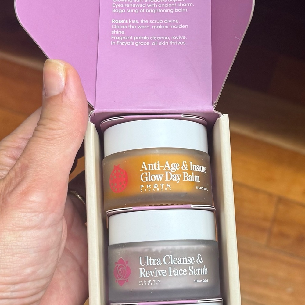 Froyd Organics Rose Ultra Cleanse & Anti-Age Glow Day Balm Set — Pink